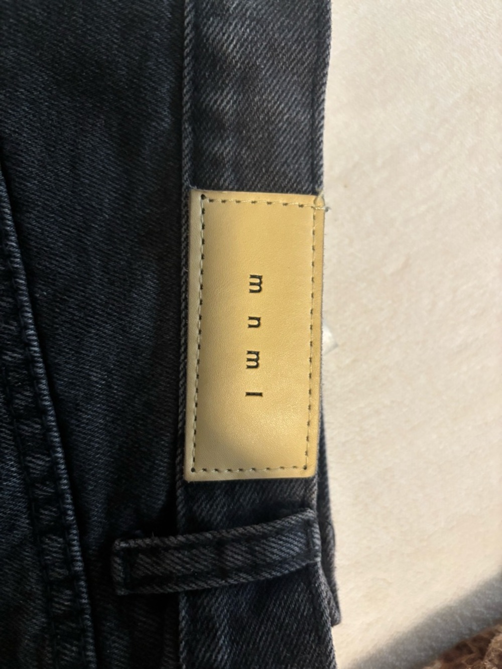 MNML Men's Ultra Baggy Jeans - Picture 4 of 5